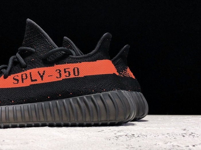 a*d*i*s Y**zy boost 350 v2 - by9612