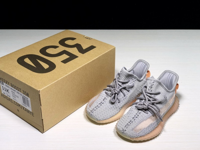 a*d*i*s Y**zy boost 350 v2 trfrm eg7492 kids