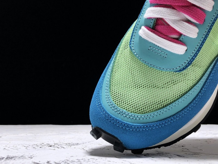 sacai x nike lvd waffle daybreak running bv0073-600