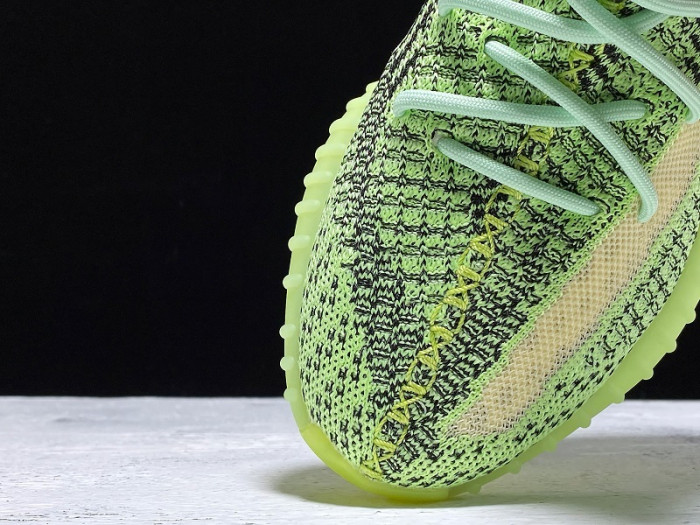 Y**zy boost 350 v2 yeezreel (reflective) fx4130