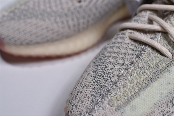 a*d*i*s Y**zy boost 350 v2 citrin (reflective) fw5318