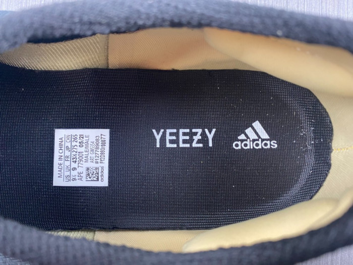 a*d*i*s Y**zy knit rnr black - gw5353