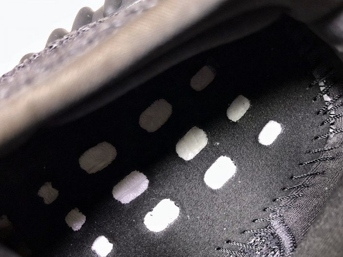 a*d*i*s Y**zy boost 350 v2 