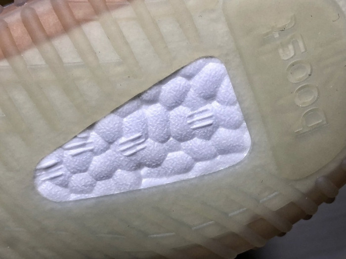 a*d*i*s Y**zy boost 350 v2 trfrm eg7492 kids