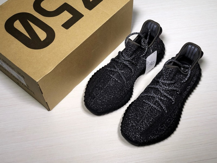 a*d*i*s Y**zy boost 350 v2 