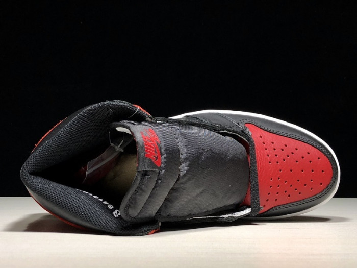 air jordan 1 retro high og banned bred black red 555088-001