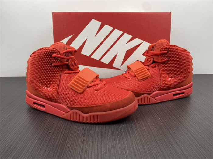nike air Y**zy 2 “red october” 508214-660