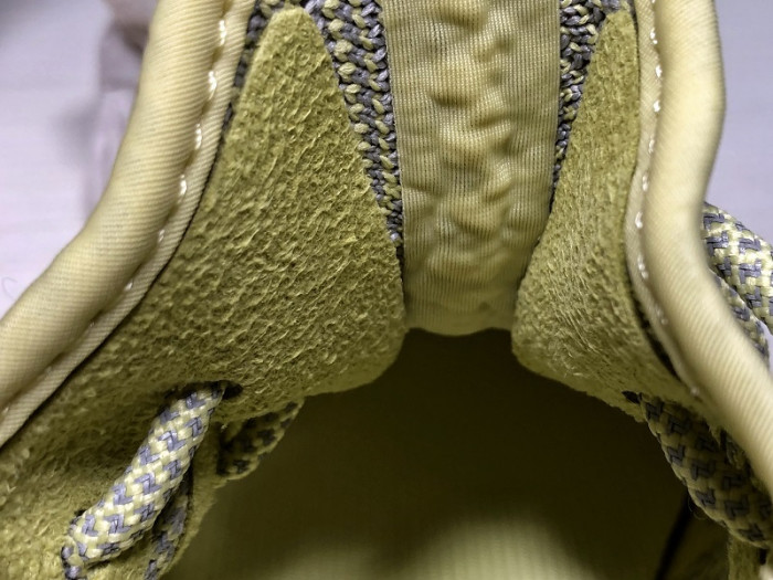 a*d*i*s Y**zy boost 350 v2 antlia (non-reflective) fv3250