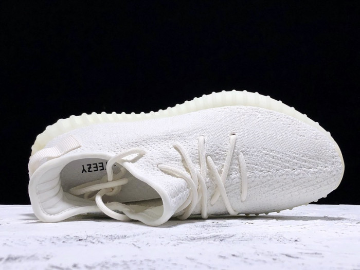 a*d*i*s Y**zy boost 350 v2 cream/triple white cp9366