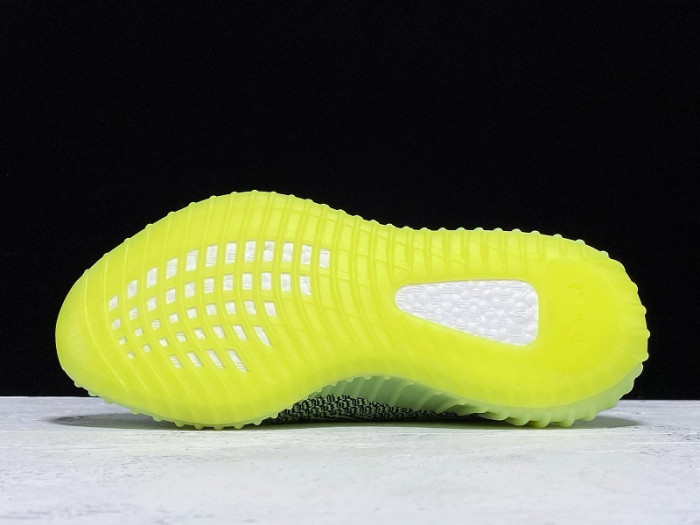 Y**zy boost 350 v2 yeezreel (reflective) fx4130