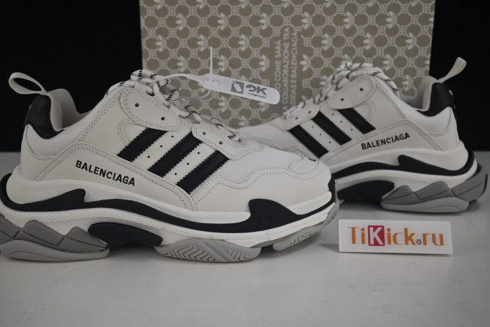 blcg sneaker triple.s sneakers n678uyi65