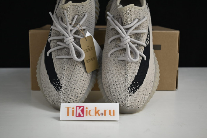 a*d*i*s Y**zy boost 350 v2 beige black hp7870