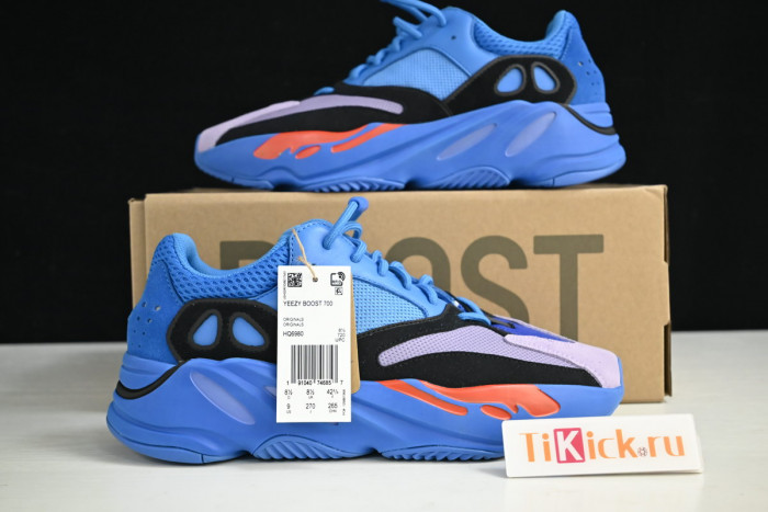 a*d*i*s Y**zy boost 700 hi-res blue hp6674