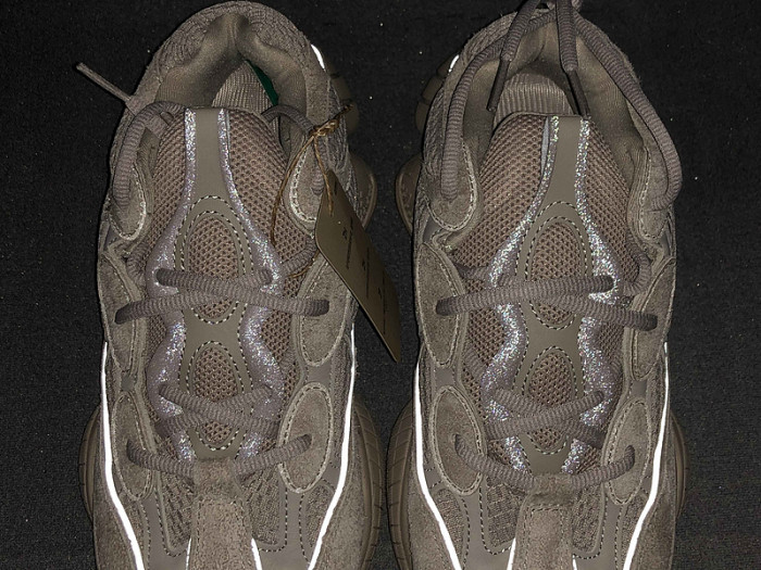 a*d*i*s Y**zy 500 taupe light gx3605