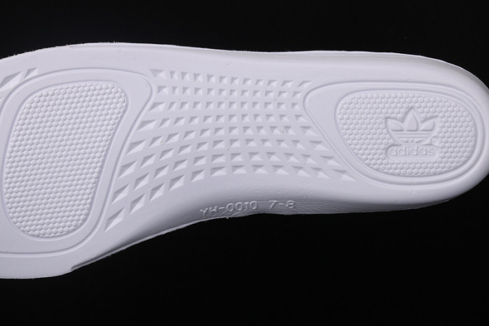 a*d*i*s Y**zy boost 350 v2 “ israfil”fz5421