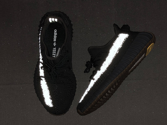 a*d*i*s Y**zy boost 350 v2 cinder reflective fy4176