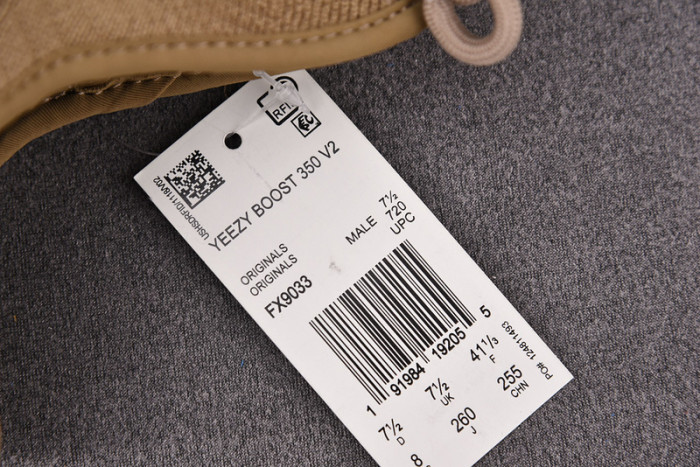 a*d*i*s Y**zy boost 350 v2 “marsh”fx9033