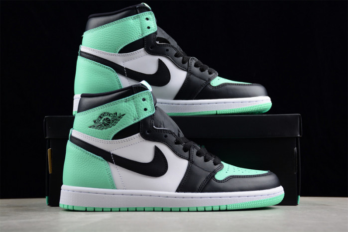 air jordan 1 high og green glow dz5485-130