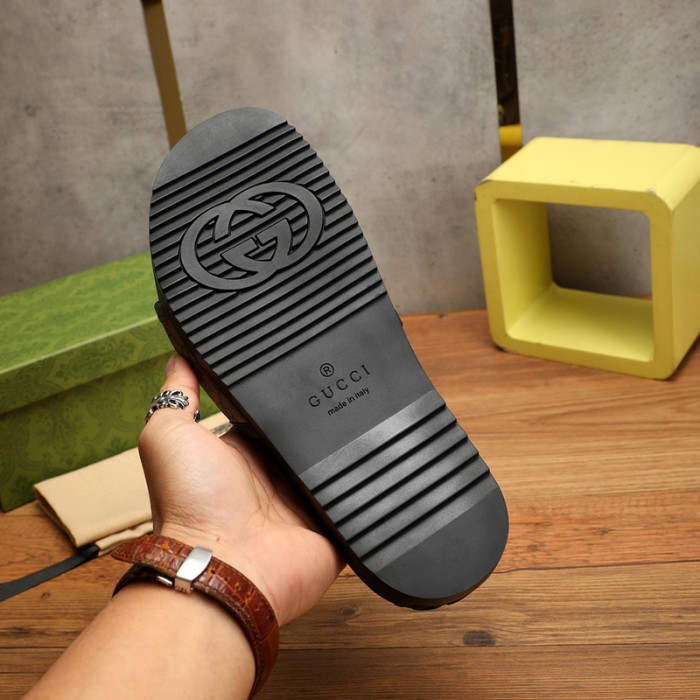 G*u*i slippers gu568-037