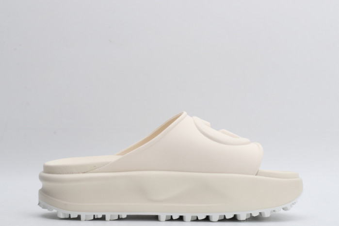 G*u*i slippers gu568-009