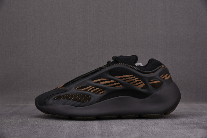 a*d*i*s Y**zy 700 v3 gy0189