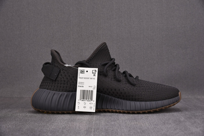 a*d*i*s Y**zy boost 350 v2 cinder reflective fy4176