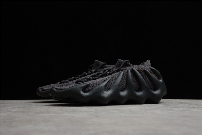 a*d*i*s Y**zy 450 “cloud black”