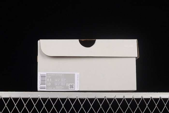 nike air force 1 07 low dark grey brown white tu6995-396