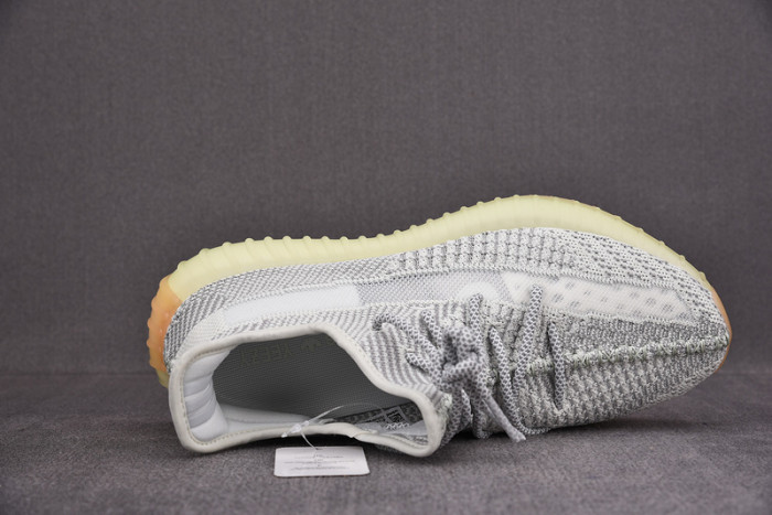 a*d*i*s Y**zy boost 350 v2 “yeshaya” fx4348