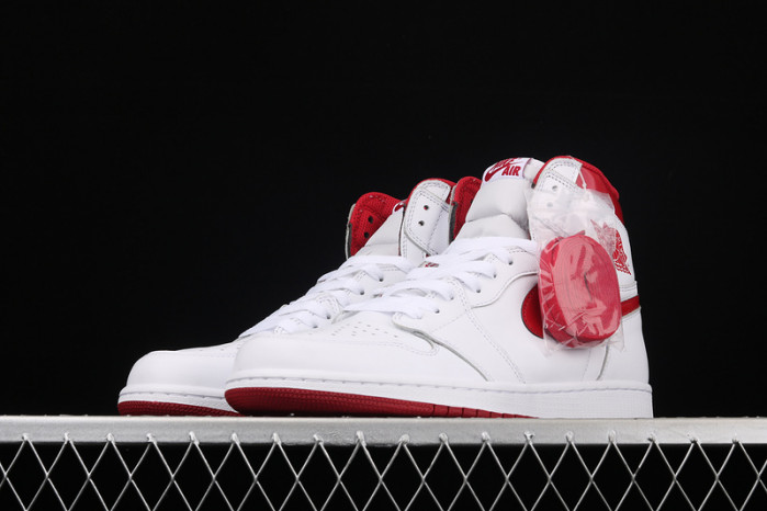 air jordan 1 retro metallic red (2017) 555088-103