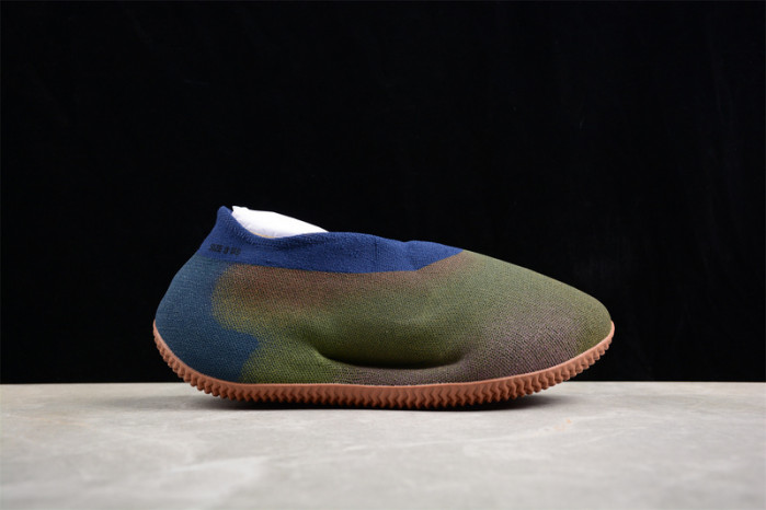 a*d*i*s Y**zy knit runner 