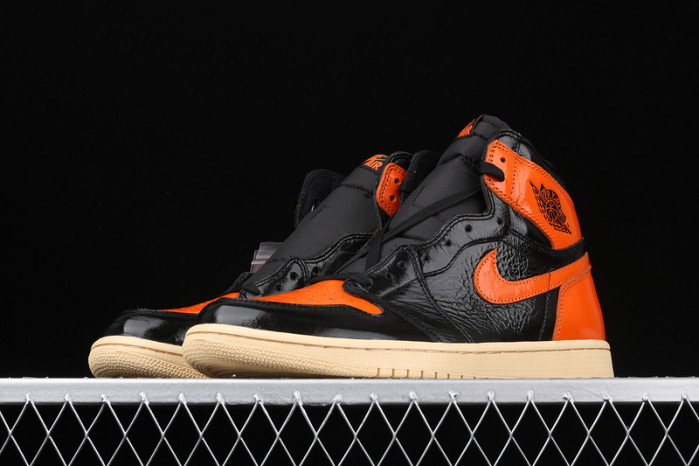 air jordan 1 retro high shattered backboard 3.0 555088-028