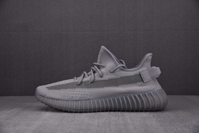 a*d*i*s Y**zy 350 boost v2 space ash space grey if3219