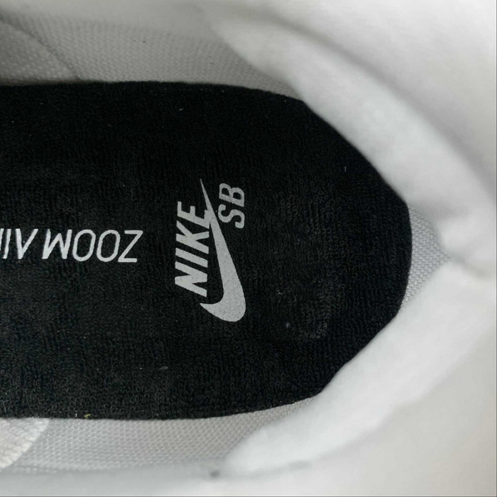 nike sb dunk low chlorophyll - bq6817-011