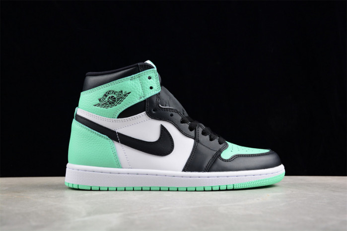 air jordan 1 high og green glow dz5485-130