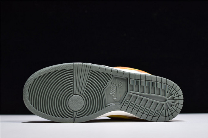 nike dunk sb low vapour mineral yellow - 304292-271