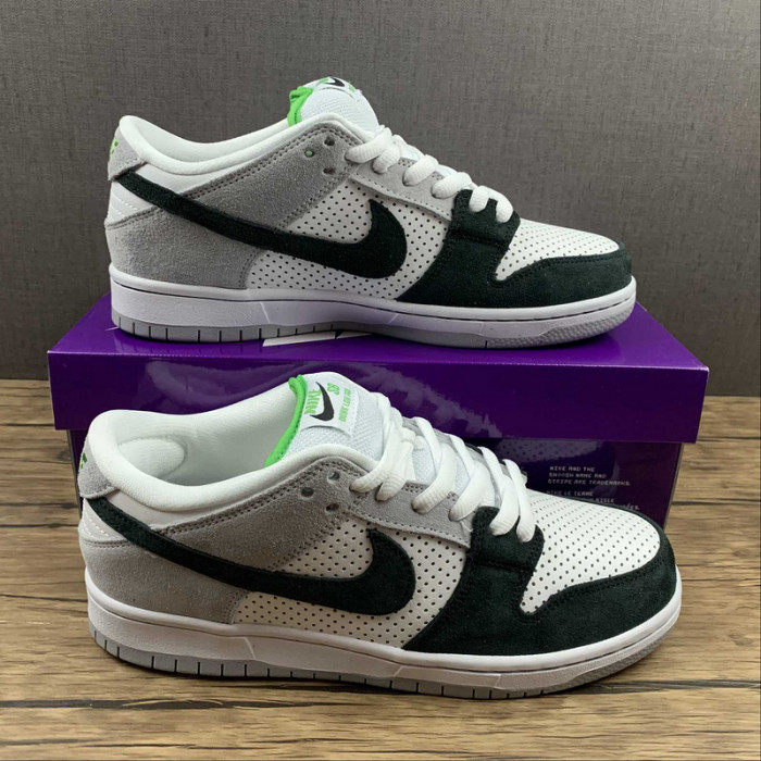 nike sb dunk low chlorophyll - bq6817-011