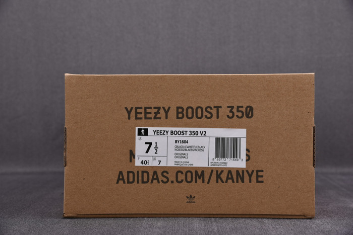 a*d*i*s boost 350 v2 oreo by1604