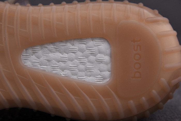 a*d*i*s Y**zy boost 350 v2 “yecher"h02795