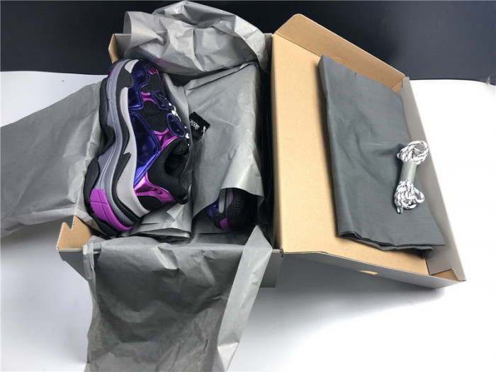 blcg sneaker triple.s.gomma bright purplish red 524039 w2fw1 1976