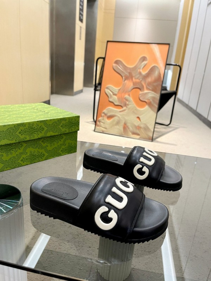 G*u*i slippers gu568-033