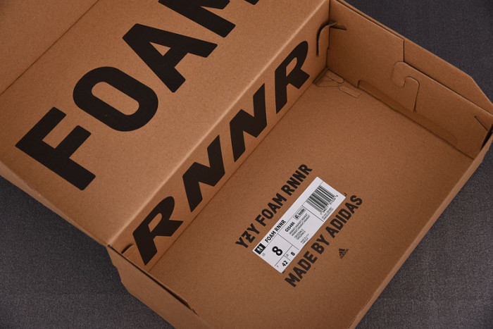 a*d*i*s Y**zy foam rnnr ararat - g55486