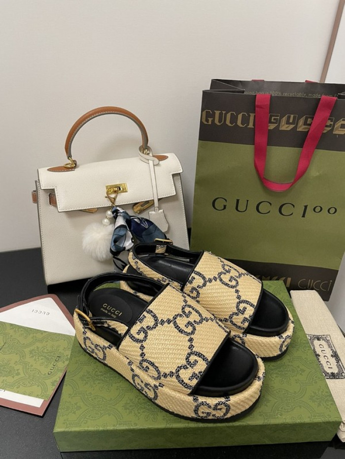 G*u*i slippers gu568-005
