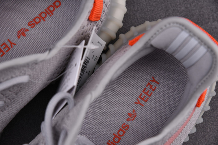 a*d*i*s Y**zy boost 350 v2 tail light fx9017