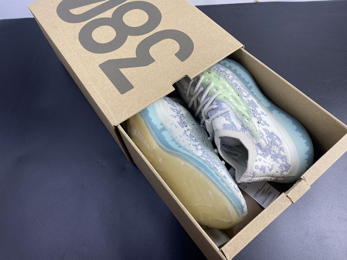 a*d*i*s Y**zy boost 380 alien blue gw0304