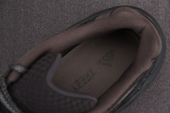 a*d*i*s Y**zy boost 700 v2 geode eg6860