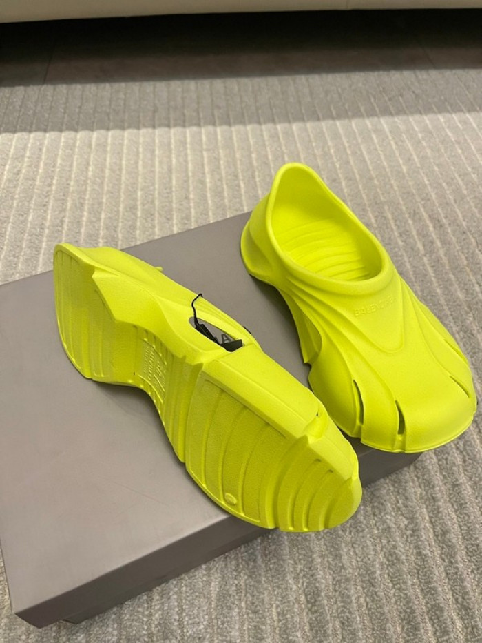 blcg mold closed rubber sandals bl56211