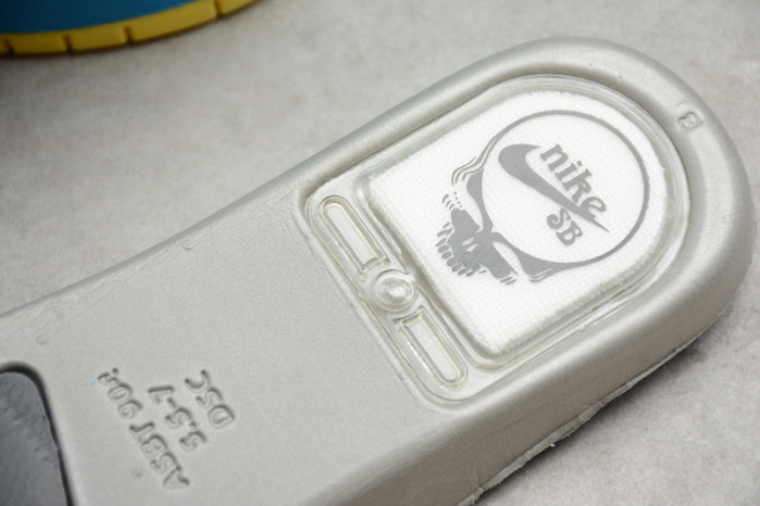 grateful dead nike sb dunk low blue bear cj5378-400