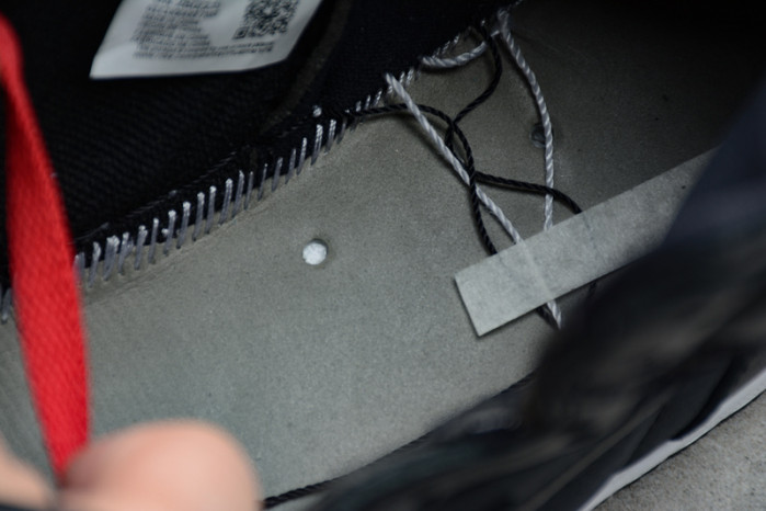 air jordan 1 black satin gym red 555088-060