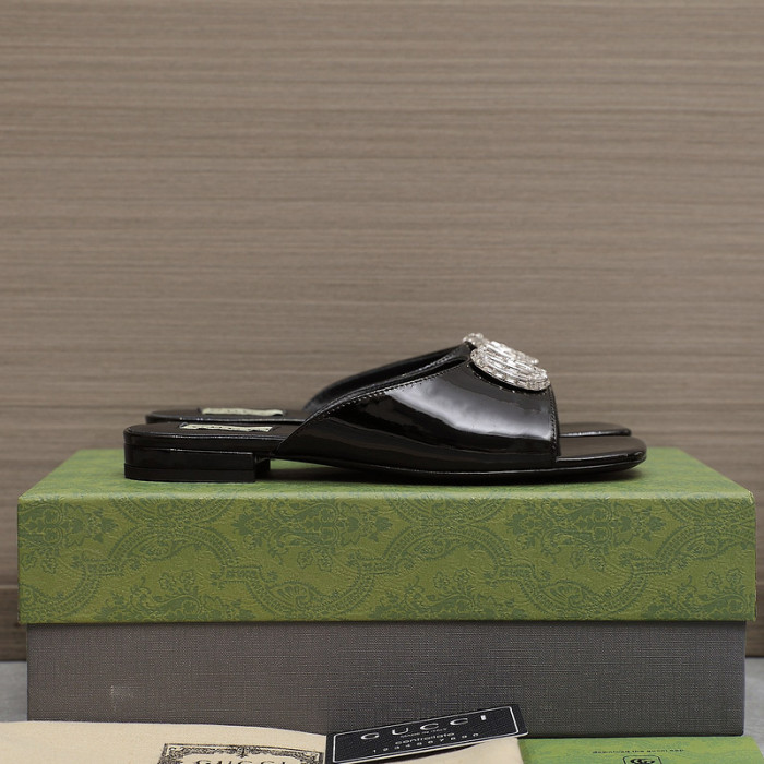 G*u*i slippers gu568-024